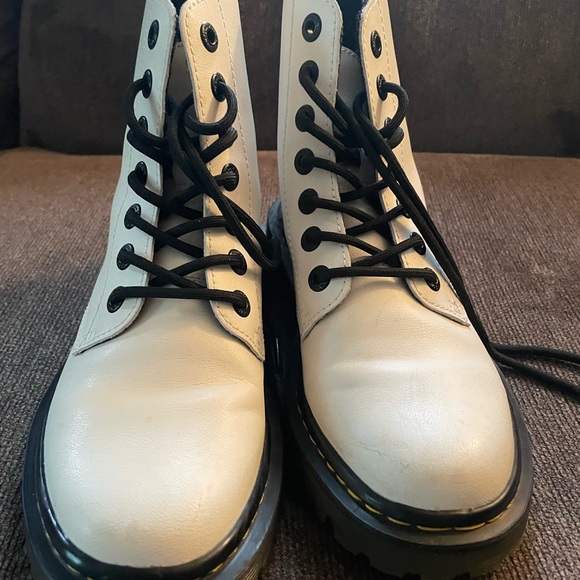 Dr. Martens Shoes - Dr Martins Luana boots